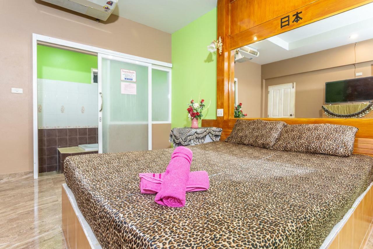 Diane Hotel Phetchaburi Exteriör bild